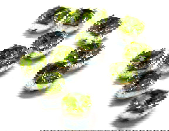 10 xChatones Preciosa® montados en engaste 4mm Olivine - - Crystaldreams Abalorios