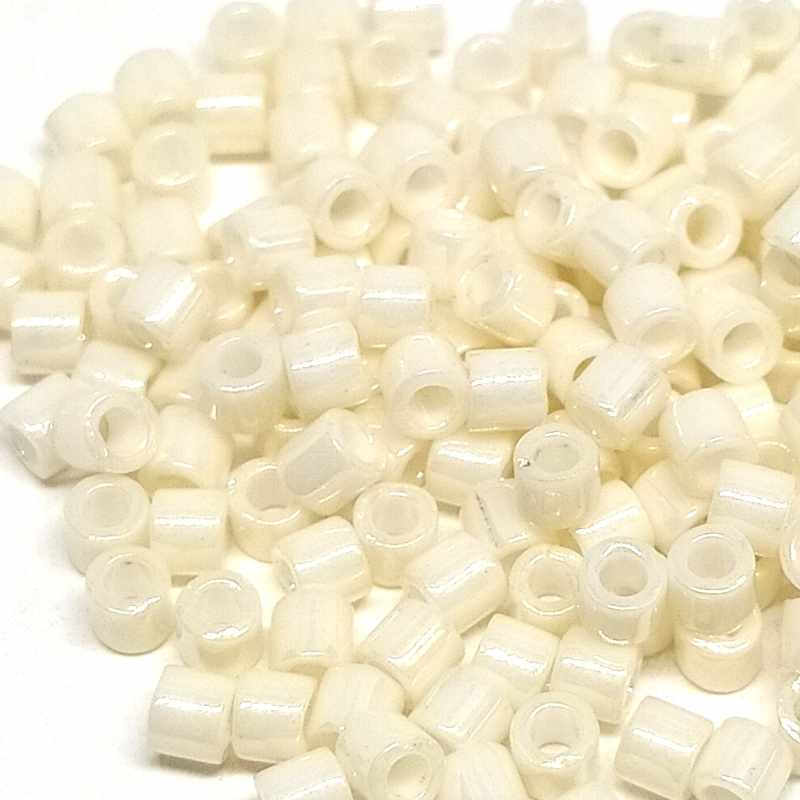 11/0 MIYUKI delica - Creme - 1gr. - DB203 - - Crystaldreams Abalorios