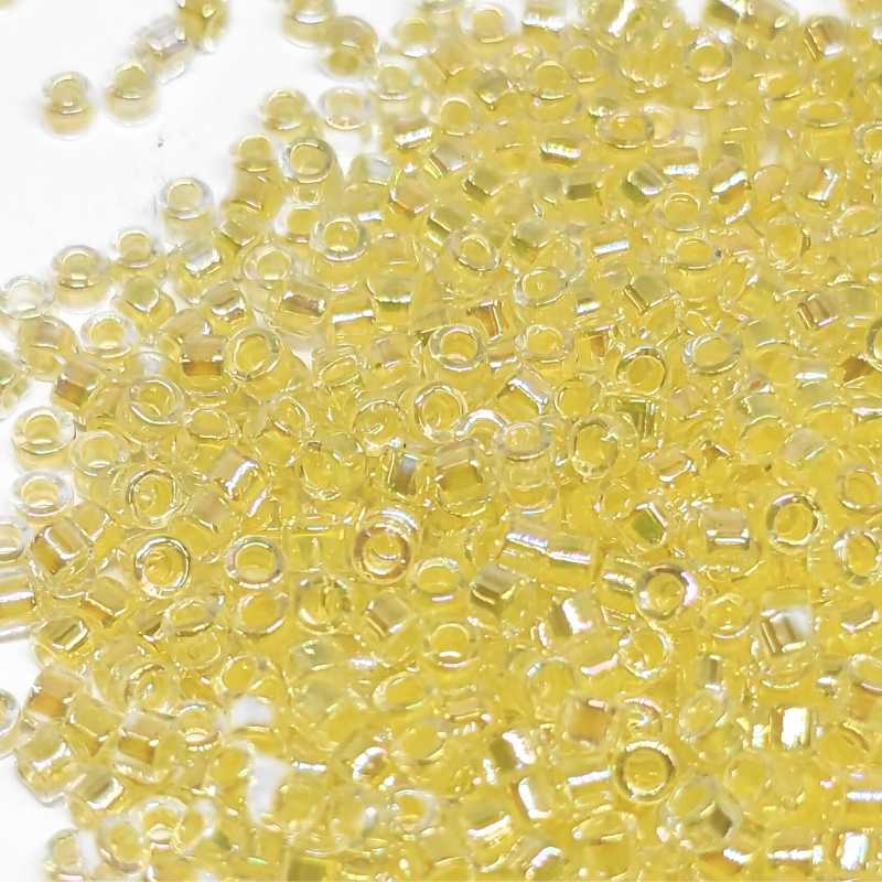 11/0 MIYUKI delica - Crystal Pale Jonquil AB Lined - DB053 -1gr. - - Crystaldreams Abalorios