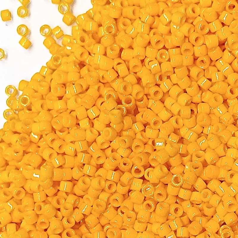 11/0 MIYUKI delica - Duracoat Opaque Light Squash - 1gr. DB2103 - - Crystaldreams Abalorios