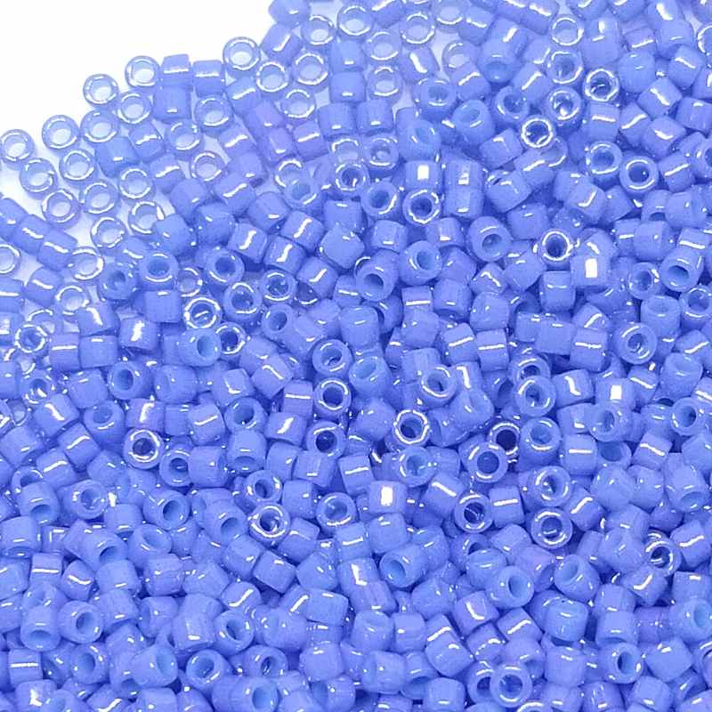 11/0 MIYUKI delica - Dyed Opaque Purple - 1gr. - DB661 - - Crystaldreams Abalorios