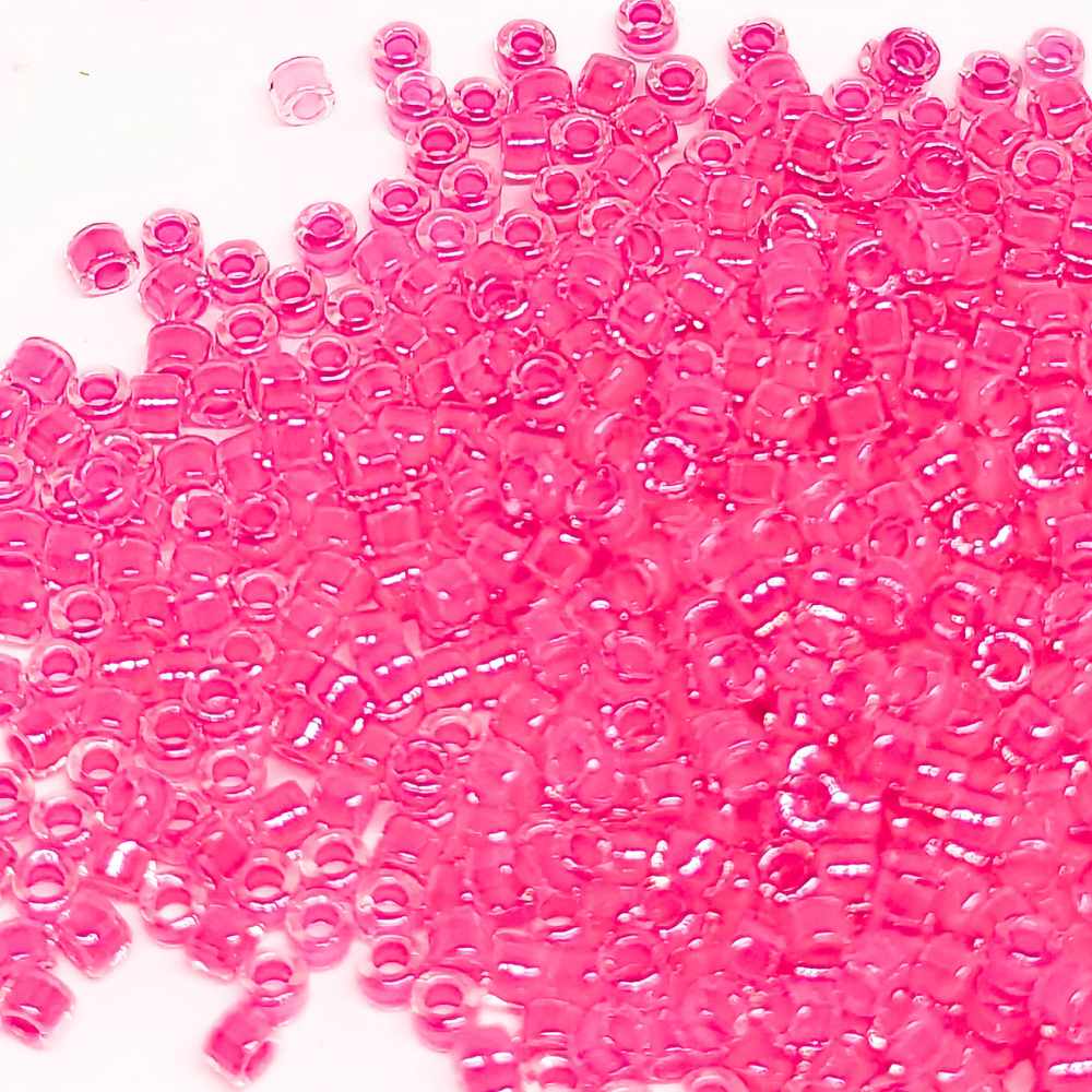 11/0 MIYUKI delica - Luminous Wild Strawberry - 1gr. - - Crystaldreams Abalorios
