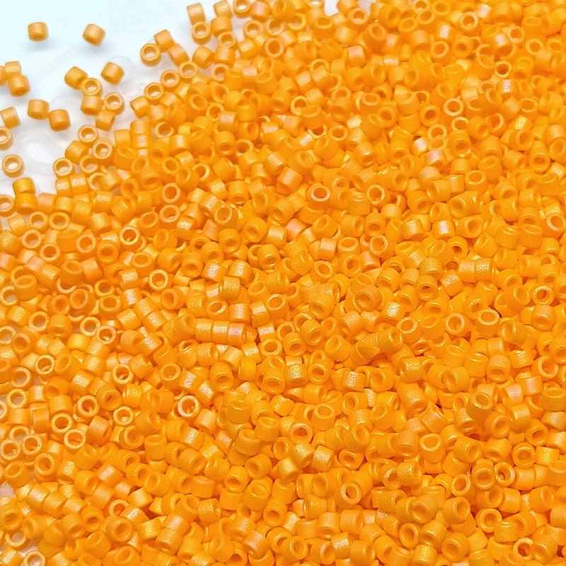 11/0 MIYUKI delica - Matte Opaque Mandarin AB - DB1593 - 1gr. - - Crystaldreams Abalorios