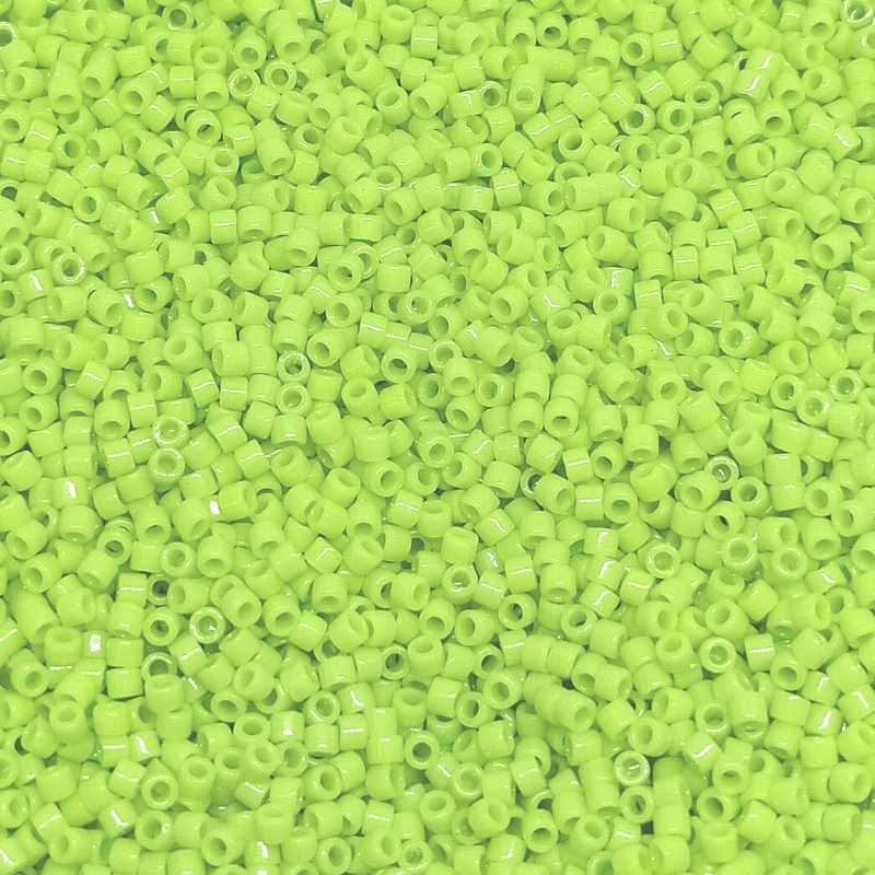 11/0 MIYUKI delica - Opaque Chartreuse - 1gr. - DB733 - - Crystaldreams Abalorios