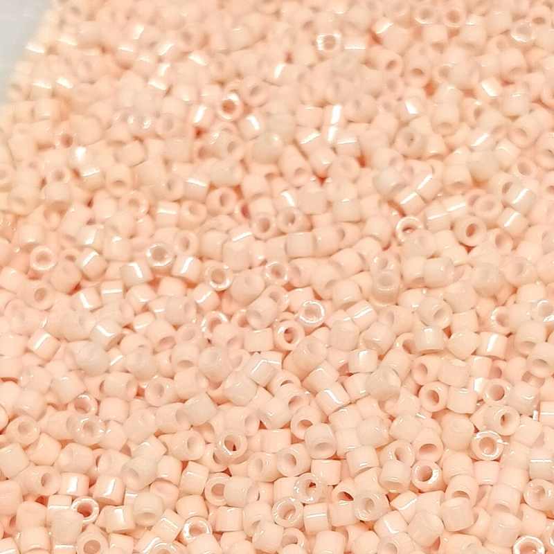 11/0 MIYUKI delica - Opaque Salmon - 1gr. - DB206 - - Crystaldreams Abalorios