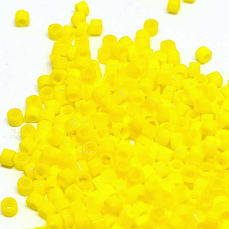 11/0 MIYUKI delica - Opaque Yellow - 1gr. - DB721 - - Crystaldreams Abalorios