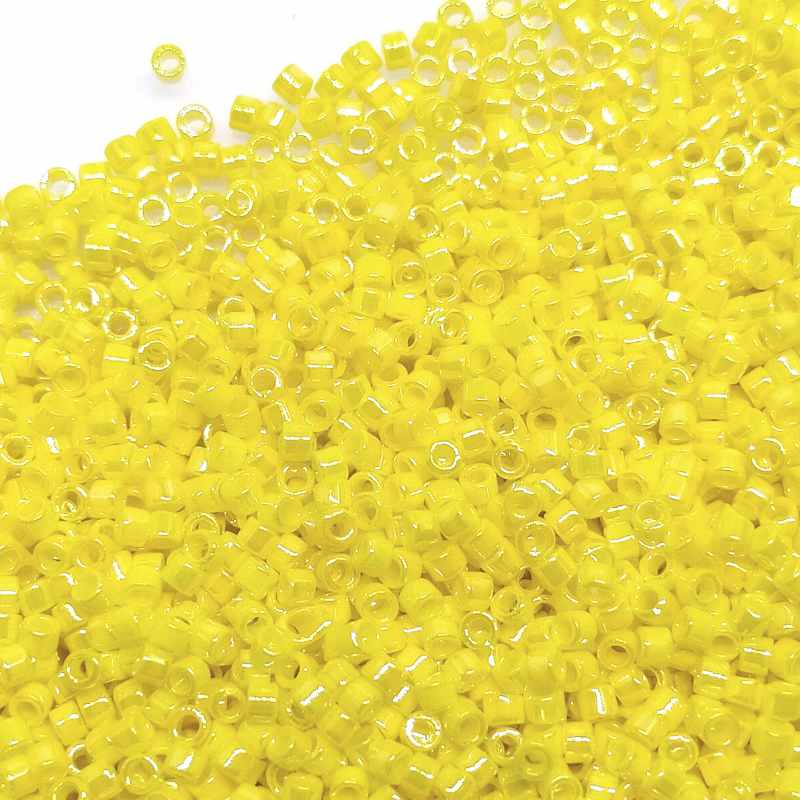 11/0 MIYUKI delica - Opaque Yellow AB - 1gr. - DB160 - - Crystaldreams Abalorios