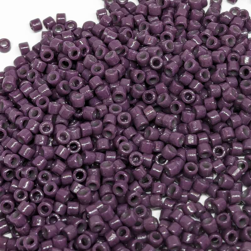 11/0 MIYUKI delica Duracoat Opaque Dk. Purple - 1gr. - DB2360 - - Crystaldreams Abalorios