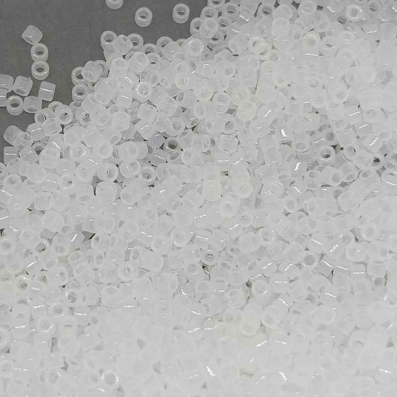 11/0 MIYUKI delica Opal White - 1gr. - DB220 - - Crystaldreams Abalorios