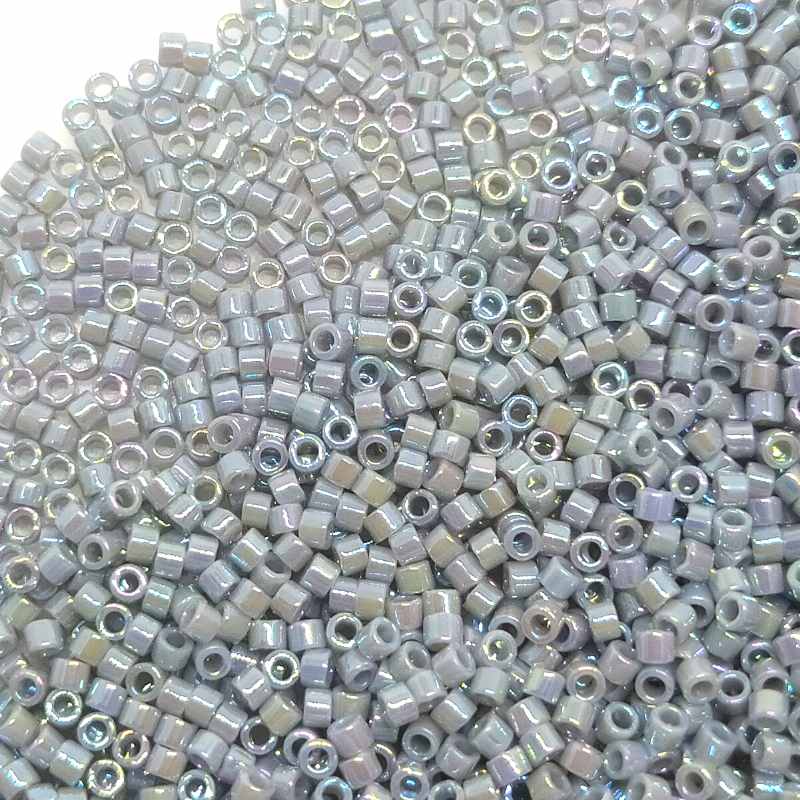 11/0 MIYUKI delica Opaque Ghost Grey AB - 1gr. - DB1579 - - Crystaldreams Abalorios
