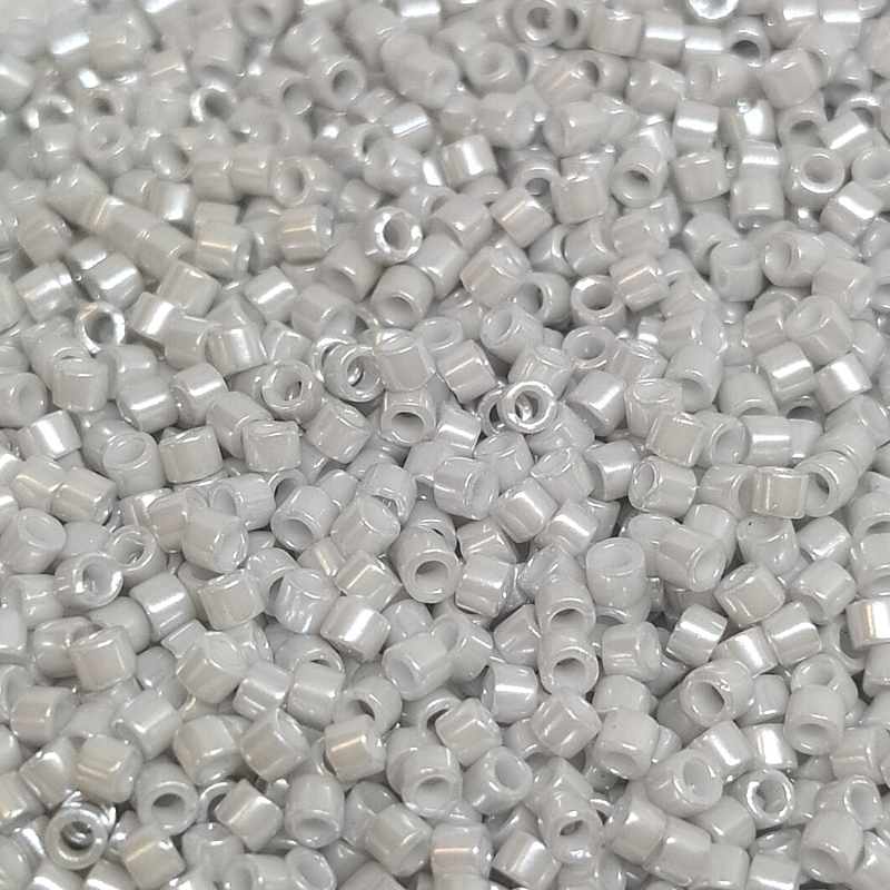 11/0 MIYUKI delica Opaque Lt. Smoke Ceylon - 1gr. - DB1538 - - Crystaldreams Abalorios