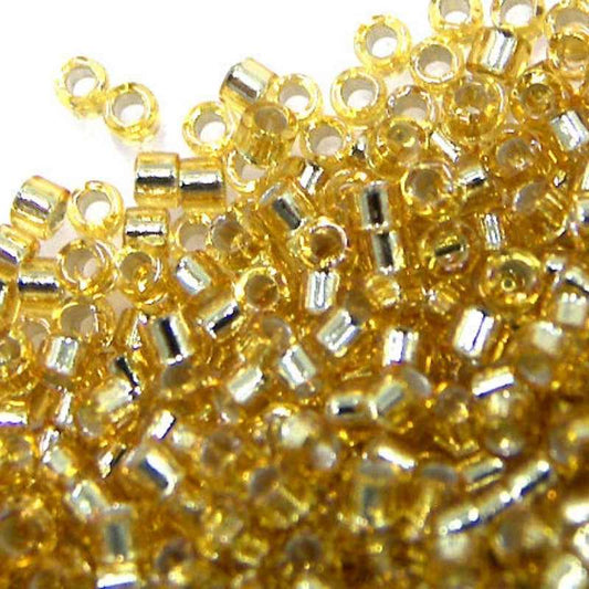 11/0 MIYUKI delica Silver Lined Gold DB042 - 1gr. - - Crystaldreams Abalorios