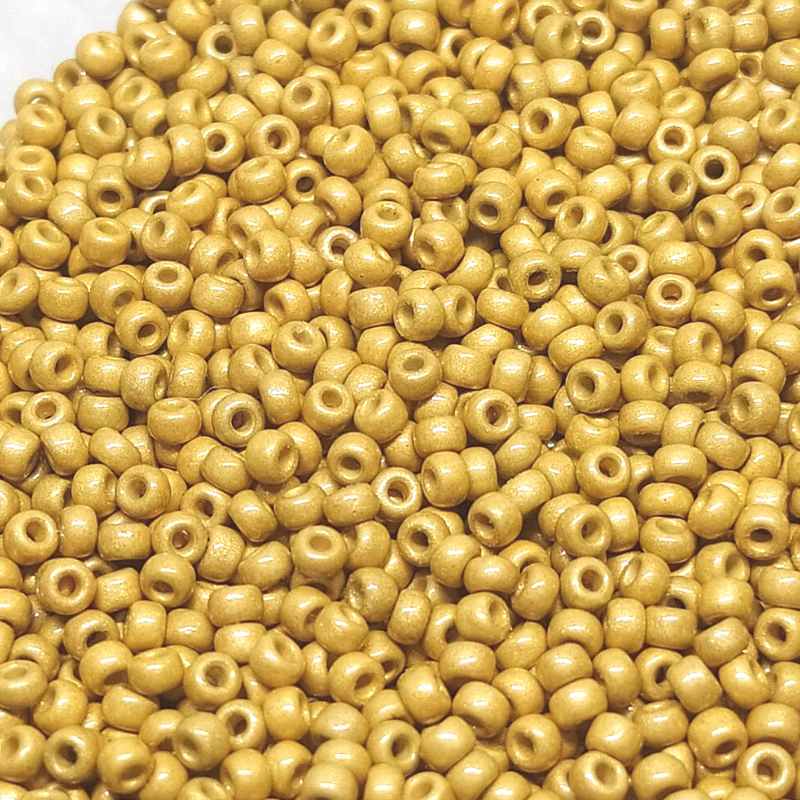 15/0 MIYUKI - rocalla Duracoat Galvanized Matte Gold 1 gr. 4202F - - Crystaldreams Abalorios