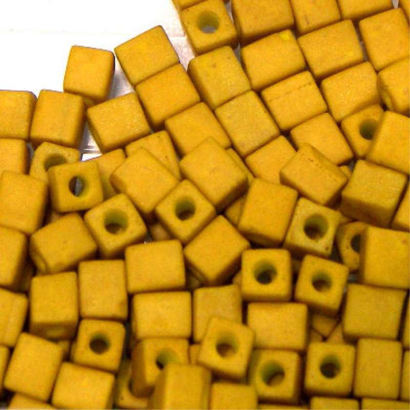 4mm Cubos MIYUKI - 5 gr. pack - Opaque Mustard - - Crystaldreams Abalorios