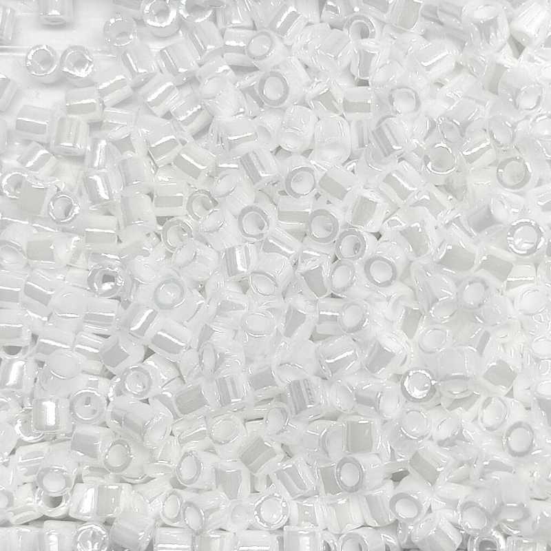 8/0 MIYUKI delica - White Pearl White - 1gr. - - Crystaldreams Abalorios