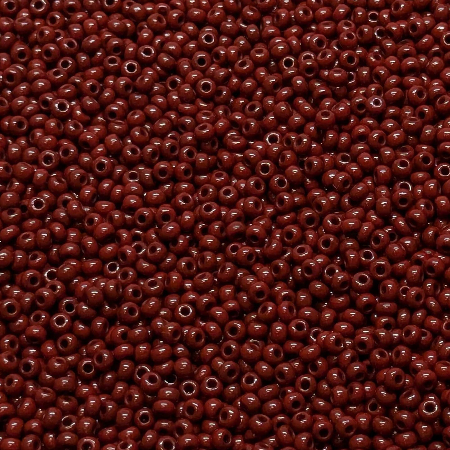 abalorios opaco en color medium brown