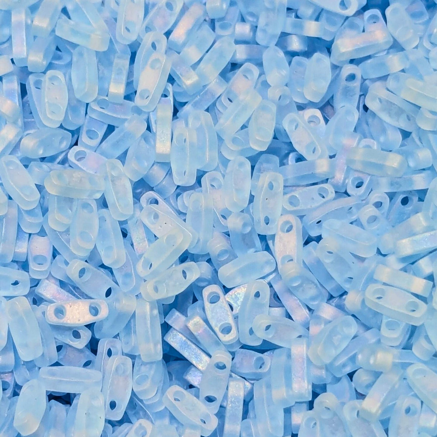 Miyuki Quarter-Tila 5x1,2x1,9mm 1gr. Matte Light Blue AB