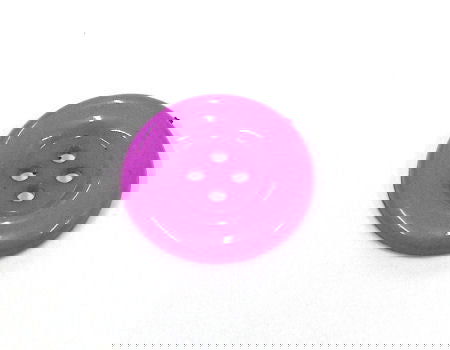 Boton Acrilico 25x3mm - 4 Agujeros de 2mm - Purple - - Crystaldreams Abalorios