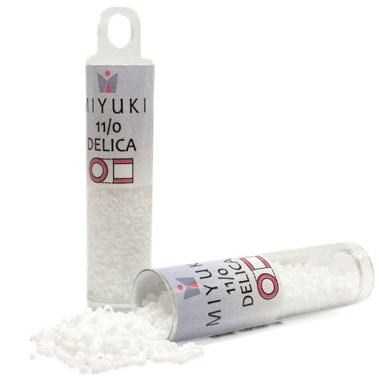 DB0200 Tubo Miyuki Delica 11/0 Opaque White 7,2gr - DB0200 Tubo Miyuki Delica 11/0 Opaque White 7,2gr - Miyukilandia