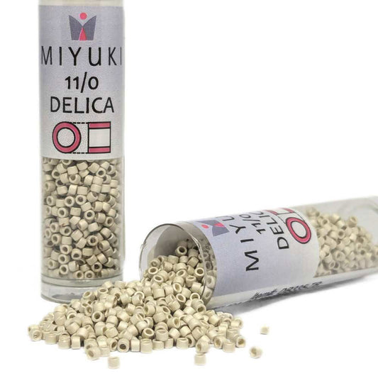 DB0335 Tubo Miyuki Delica 11/0 Matte Galvanized Silver 7,2gr - DB0335 Tubo Miyuki Delica 11/0 Matte Galvanized Silver 7,2gr - Miyukilandia