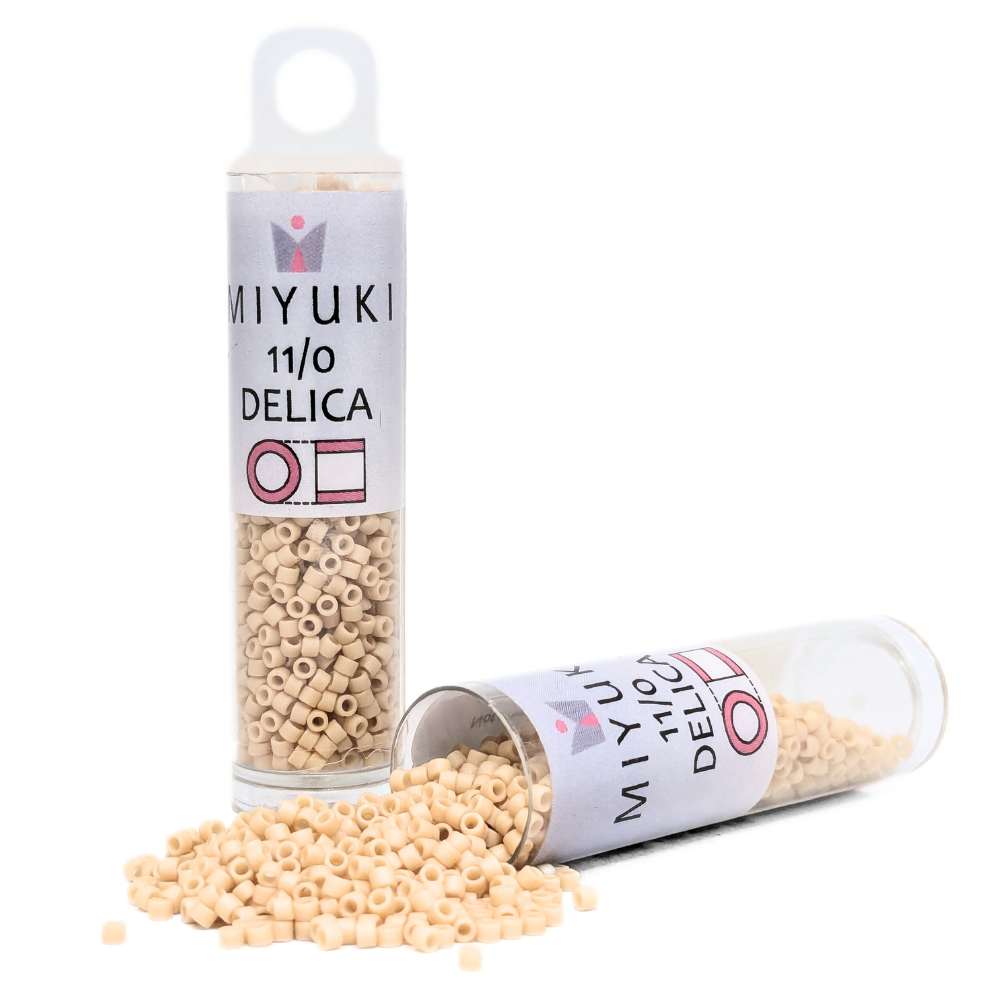 DB0389 Tubo Miyuki Delica 11/0 Matte Opaque Light Terracotta 7,2gr. -