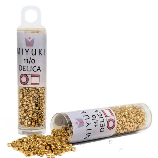 DB0410 Tubo Miyuki Delica 11/0 Galvanized Yellow Gold Dyed 7,2gr. -