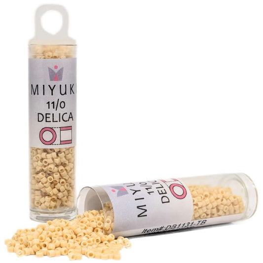 DB1131 Tubo Miyuki Delica 11/0 Opaque Pear 7,2gr. -