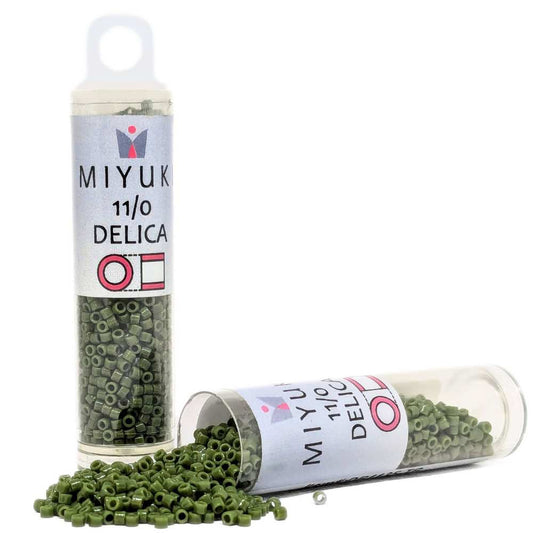DB1135 Tubo Miyuki Delica 11/0 Opaque Avocado 7,2gr. -