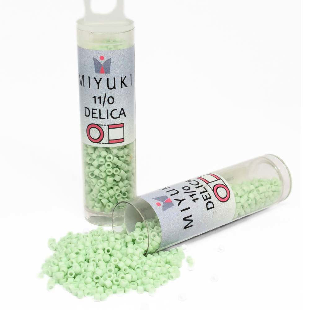 DB1516 Tubo Miyuki Delica 11/0 Matte Opaque Light Mint 7,2gr - DB1516 Tubo Miyuki Delica 11/0 Matte Opaque Light Mint 7,2gr - Miyukilandia