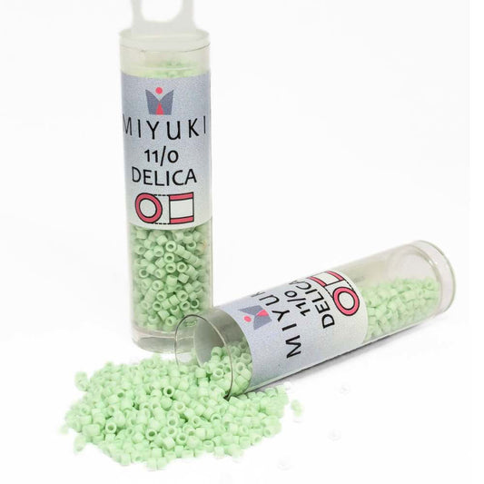 DB1516 Tubo Miyuki Delica 11/0 Matte Opaque Light Mint 7,2gr - DB1516 Tubo Miyuki Delica 11/0 Matte Opaque Light Mint 7,2gr - Miyukilandia