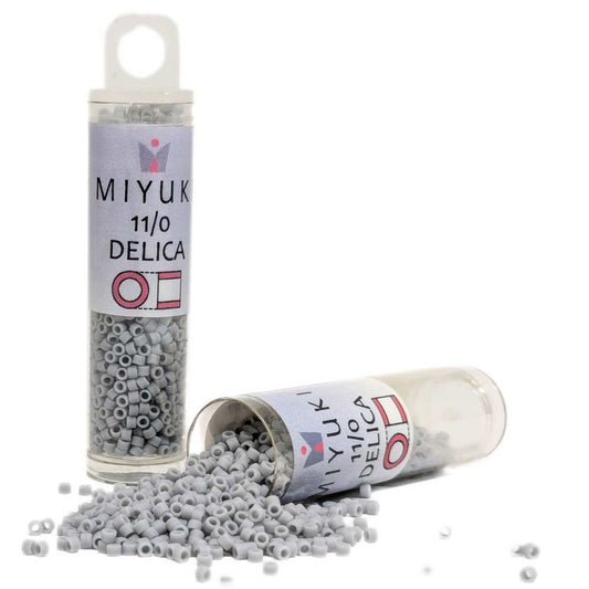 DB1589 Tubo Miyuki Delica 11/0 Matte Opaque Gost Gray 7,2gr. -