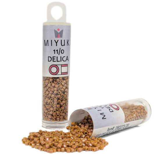 DB2273 Tubo Miyuki Delica 11/0 Glazed Opaque Pecan 7,2gr.
