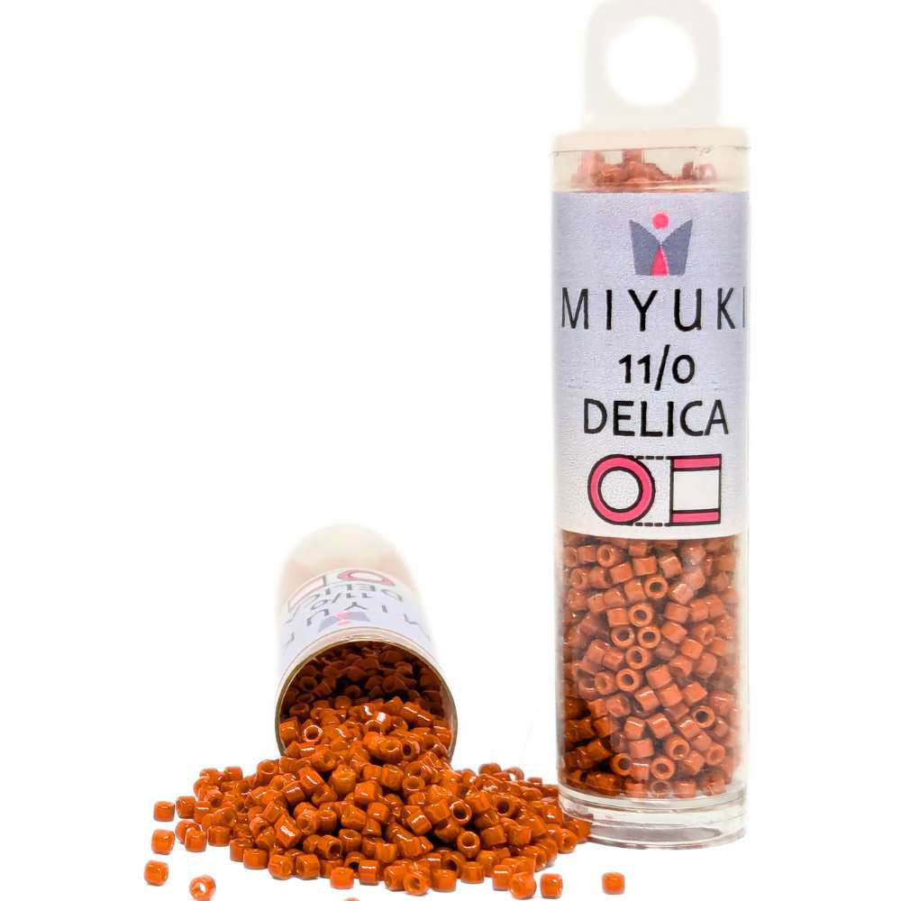 DB2352 Tubo Miyuki Delica 11/0 Opaque Dark Cranberry 7,2gr - DB2352 Tubo Miyuki Delica 11/0 Opaque Dark Cranberry 7,2gr - Miyukilandia