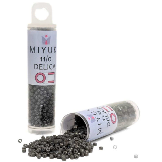 DB2368 Tubo Miyuki Delica 11/0 Duracoat Opaque Charcoal Grey 7,2gr. -