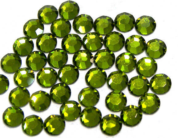 MC CHATON MAXIMA ROSE SS16 - 50 pcs. - Color: OLIVINE - - Crystaldreams Abalorios