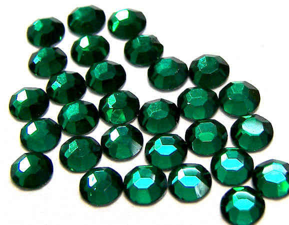 MC CHATON MAXIMA ROSE SS6 - 50 pcs. - Col: EMERALD - - Crystaldreams Abalorios