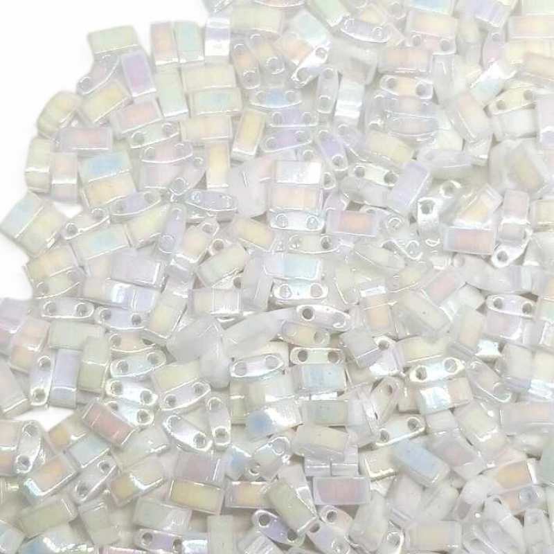 Miyuki Half-Tila - 2,5mm - 2 gr. - Pearl White Opaque - - Crystaldreams Abalorios