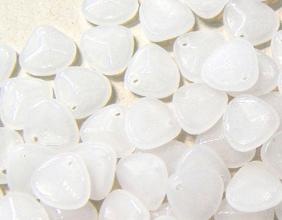 Petalos de Bohemia 7x8mm - Aguj: 0,8mm - White Alabaster - - Crystaldreams Abalorios