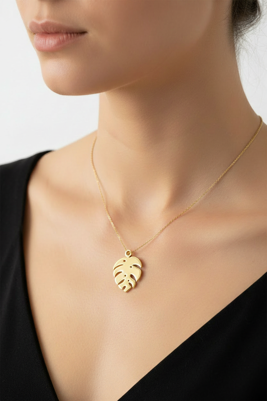 Collar con colgante hoja monstera más pequeño