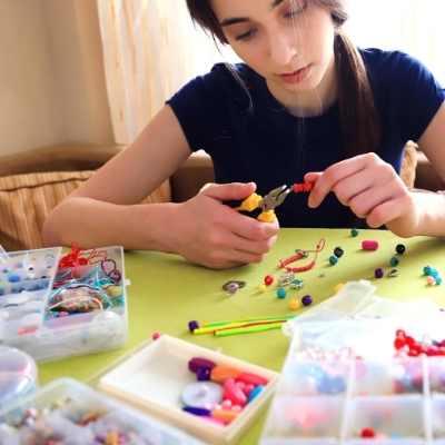 ESQUEMAS Y TUTORIALES BISUTERÍA -  - Crystaldreams Abalorios