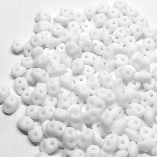 10 gr. Superduo® 2,5 x 5mm Agujeros:0,8mm  OPAQUE WHITE MATE -  - Crystaldreams Abalorios