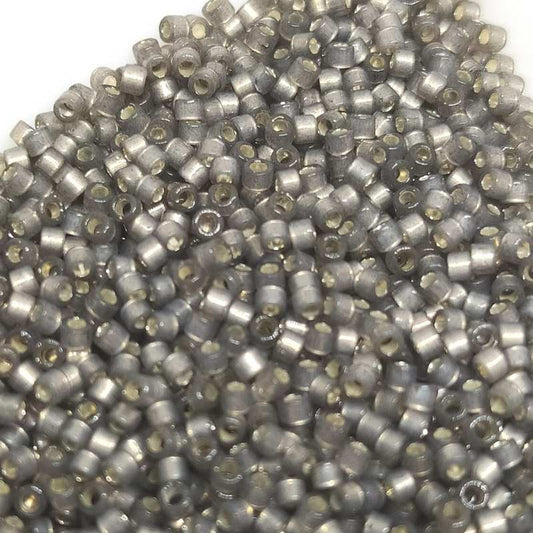 11/0 MIYUKI delica - Dark Silver Grey transparent - 1gr. - DB631 -  - Crystaldreams Abalorios