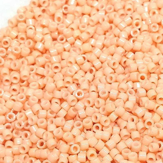 11/0 MIYUKI delica - Duracoat Opaque Dyed Tea Rose - 1gr. DB2111 -  - Crystaldreams Abalorios