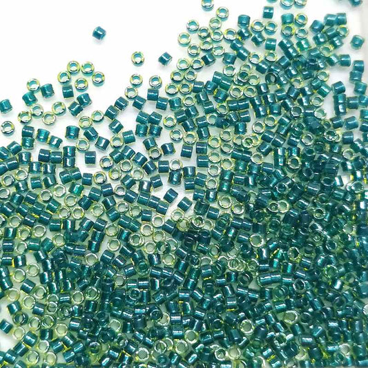 11/0 MIYUKI delica - Light Green Dark Teal Inside - 1gr. DB919 -  - Crystaldreams Abalorios
