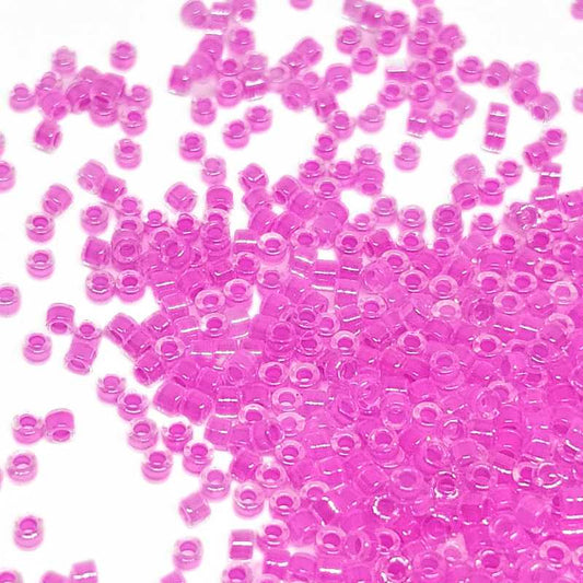 11/0 MIYUKI delica - Luminous Hot Magenta - 1gr. DB2037 -  - Crystaldreams Abalorios