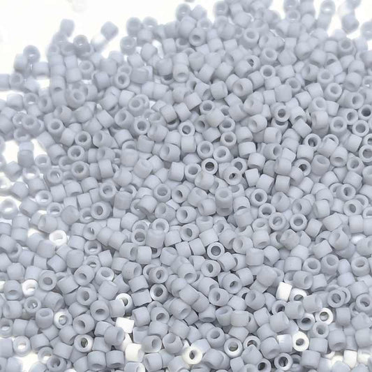 11/0 MIYUKI delica - Matte Light Grey - 1gr. - DB357 -  - Crystaldreams Abalorios