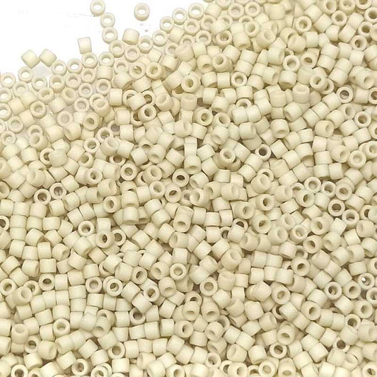 11/0 MIYUKI delica - Matte Opaque Bone - 1gr. - DB388 -  - Crystaldreams Abalorios
