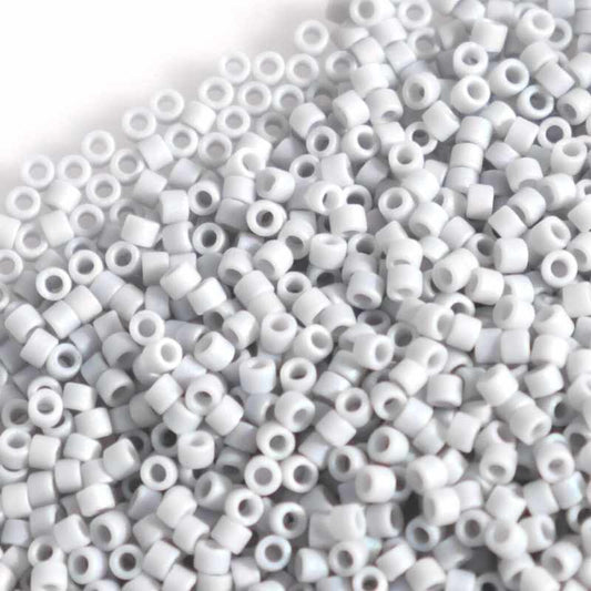 11/0 MIYUKI delica - Matte Opaque Ghost Grey AB - DB1598 - 1gr. -  - Crystaldreams Abalorios