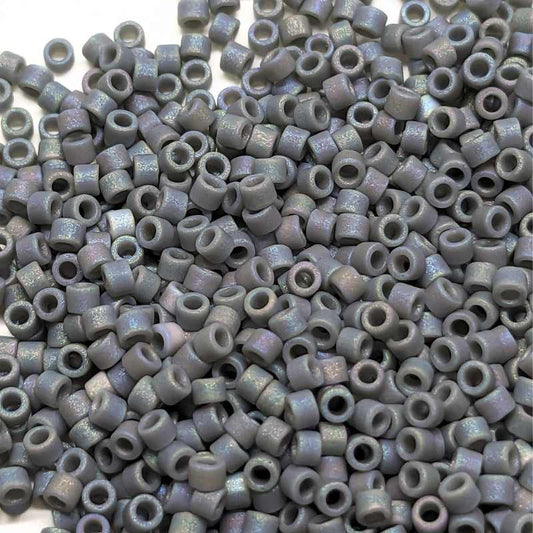 11/0 MIYUKI delica - Matte Opaque Grey AB - 1gr. DB882 -  - Crystaldreams Abalorios