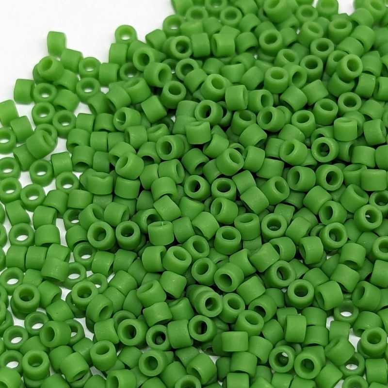 11/0 MIYUKI delica  - Matte Opaque Pea Green - DB754 - 1 gr. -  - Crystaldreams Abalorios